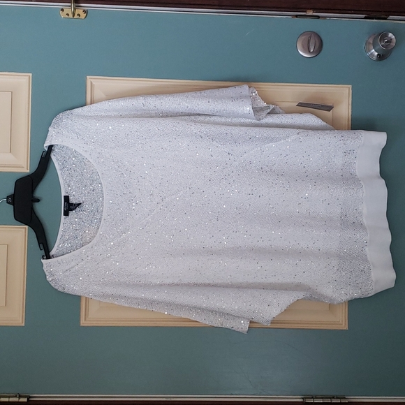 Alfani Sweaters - NWT Alfani 2pc. White sequin Sweater set